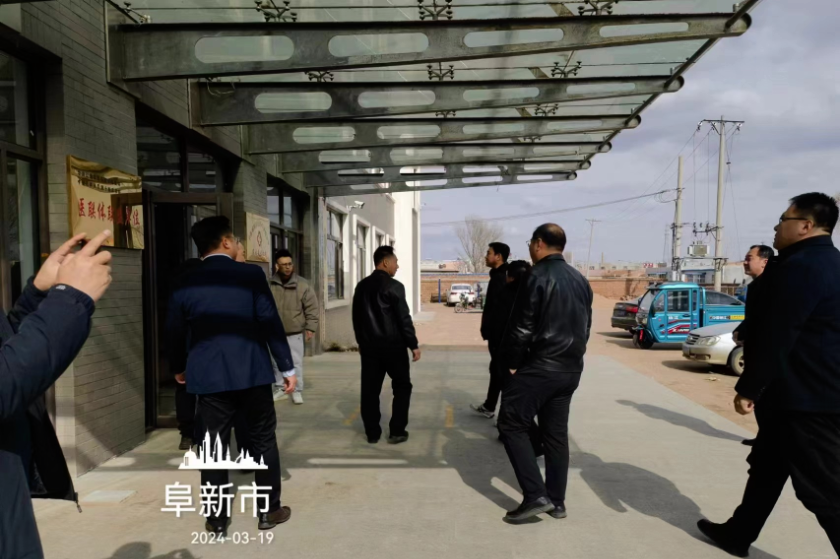 凌源市領(lǐng)導(dǎo)班子赴聚陽東北項(xiàng)目考察